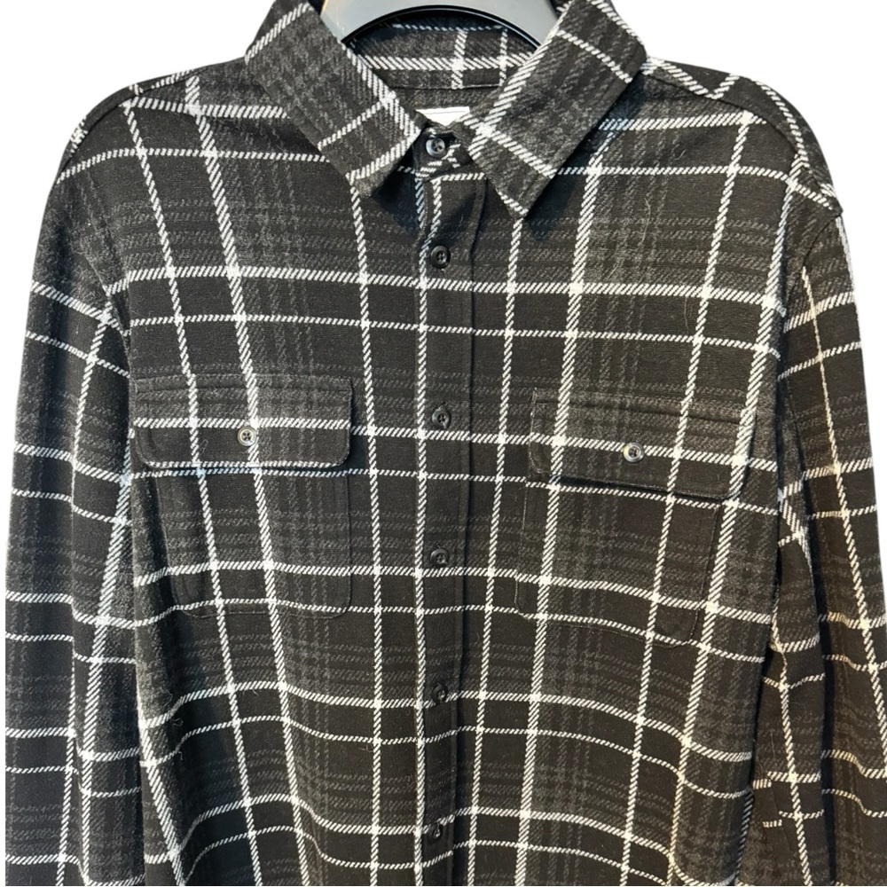 7 Diamonds Shirt Mens Size M Black and White Plaid Button-Up Top Soft Flannel - Picture 2 of 9